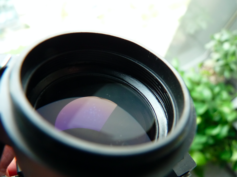 The lens has tracking function(图2)